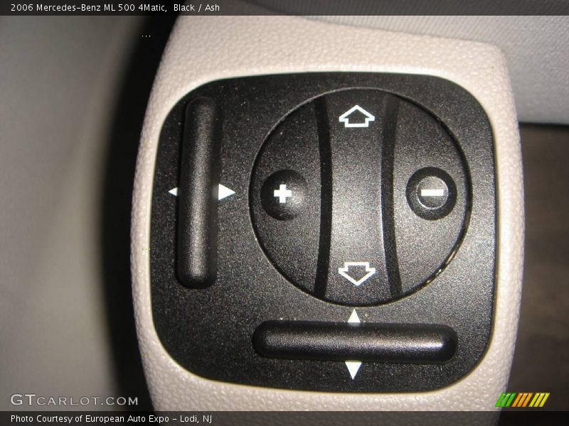 Black / Ash 2006 Mercedes-Benz ML 500 4Matic
