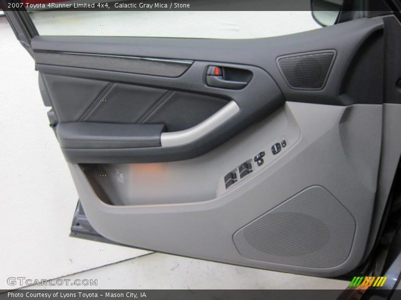 Door Panel of 2007 4Runner Limited 4x4