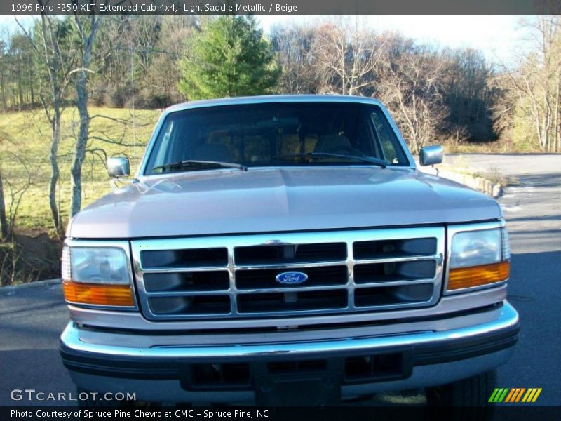 Light Saddle Metallic / Beige 1996 Ford F250 XLT Extended Cab 4x4
