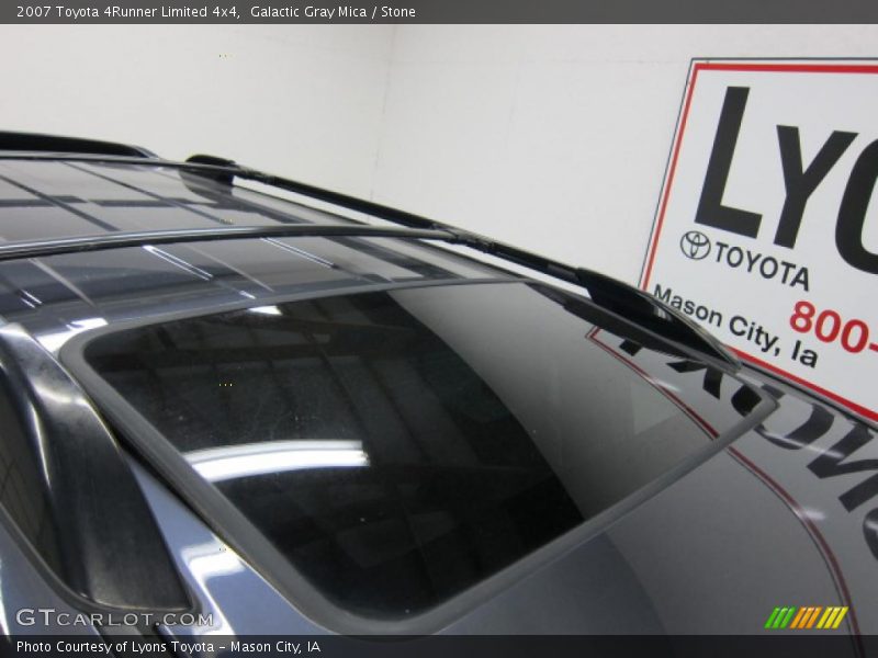 Sunroof of 2007 4Runner Limited 4x4