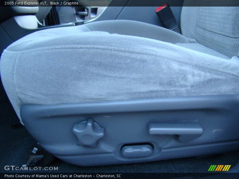 Black / Graphite 2005 Ford Explorer XLT