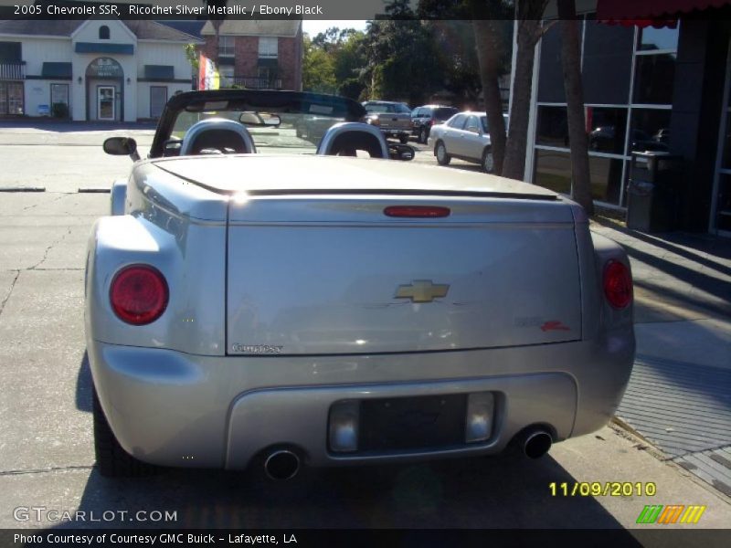 Ricochet Silver Metallic / Ebony Black 2005 Chevrolet SSR