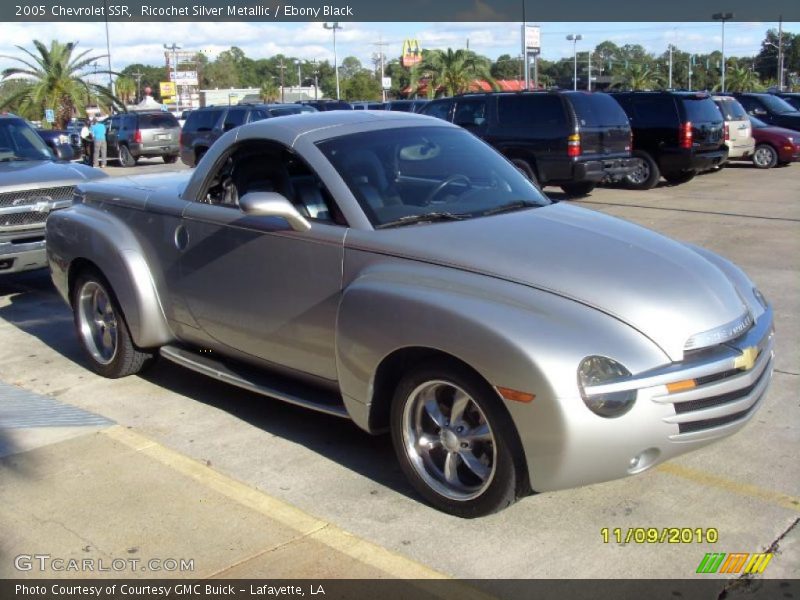 Ricochet Silver Metallic / Ebony Black 2005 Chevrolet SSR