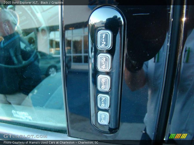 Black / Graphite 2005 Ford Explorer XLT