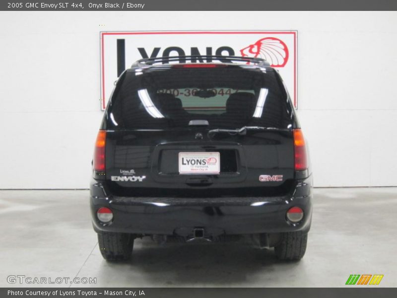 Onyx Black / Ebony 2005 GMC Envoy SLT 4x4
