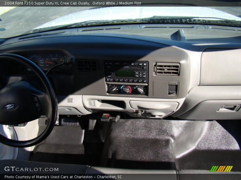 Oxford White / Medium Flint 2004 Ford F350 Super Duty XL Crew Cab Dually