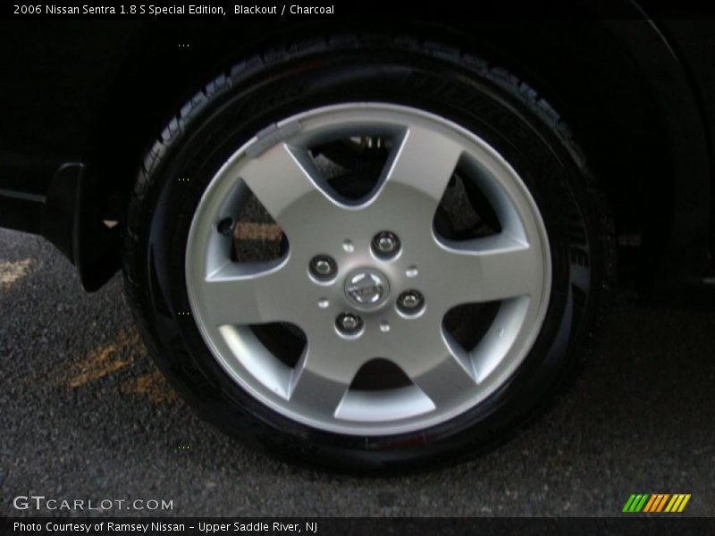 Blackout / Charcoal 2006 Nissan Sentra 1.8 S Special Edition
