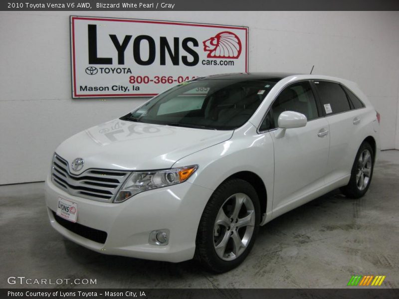 Blizzard White Pearl / Gray 2010 Toyota Venza V6 AWD