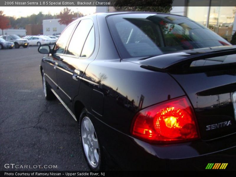 Blackout / Charcoal 2006 Nissan Sentra 1.8 S Special Edition