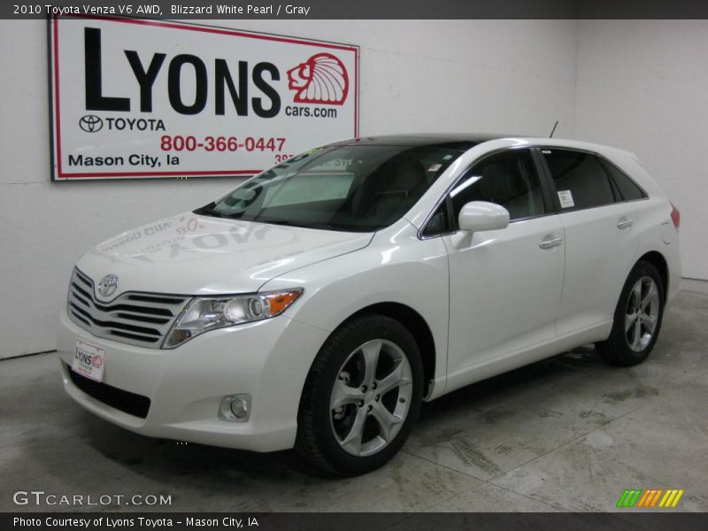 Blizzard White Pearl / Gray 2010 Toyota Venza V6 AWD