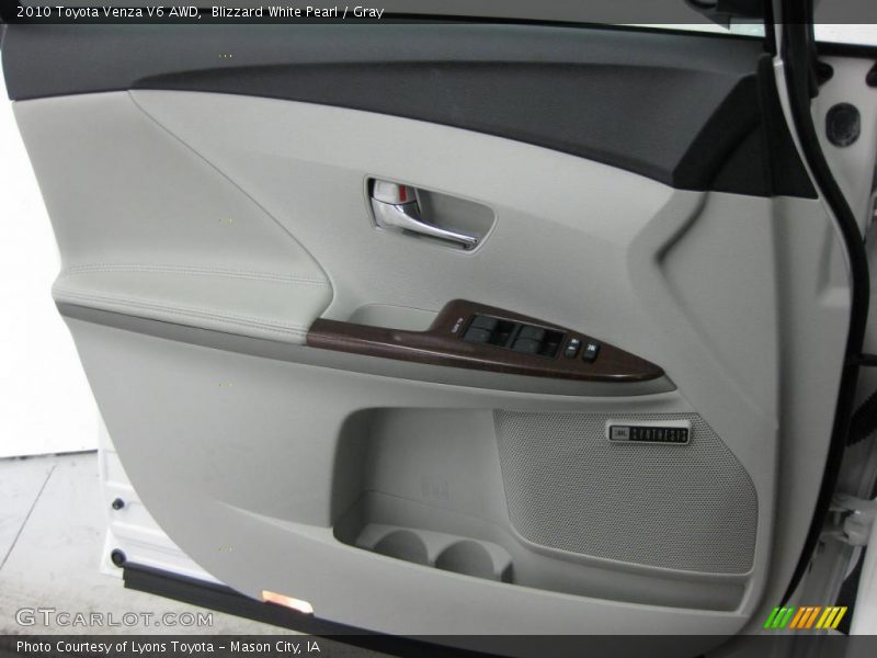 Door Panel of 2010 Venza V6 AWD