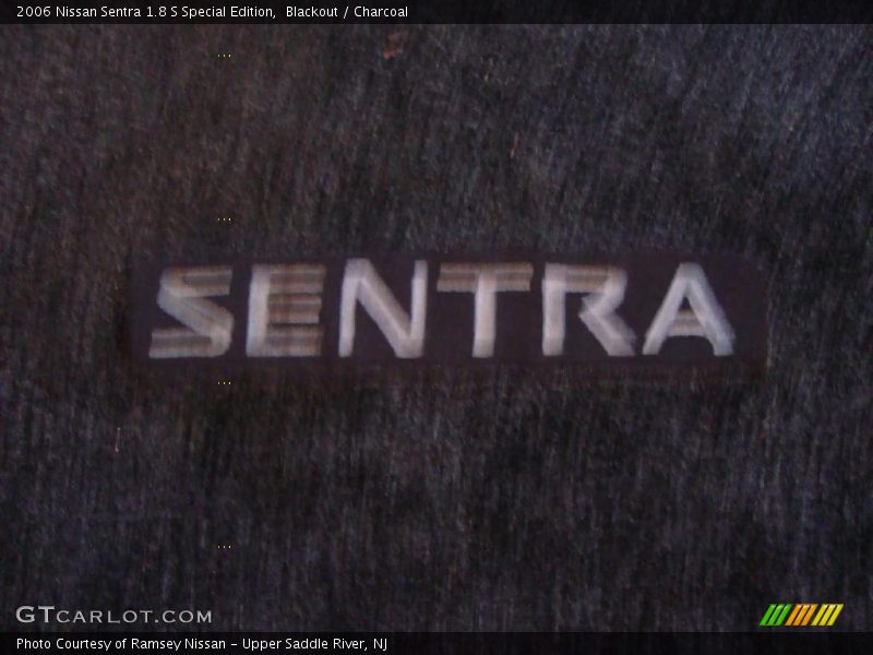 Blackout / Charcoal 2006 Nissan Sentra 1.8 S Special Edition