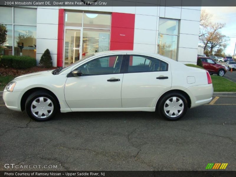 Dover White Pearl / Petrol Gray 2004 Mitsubishi Galant DE