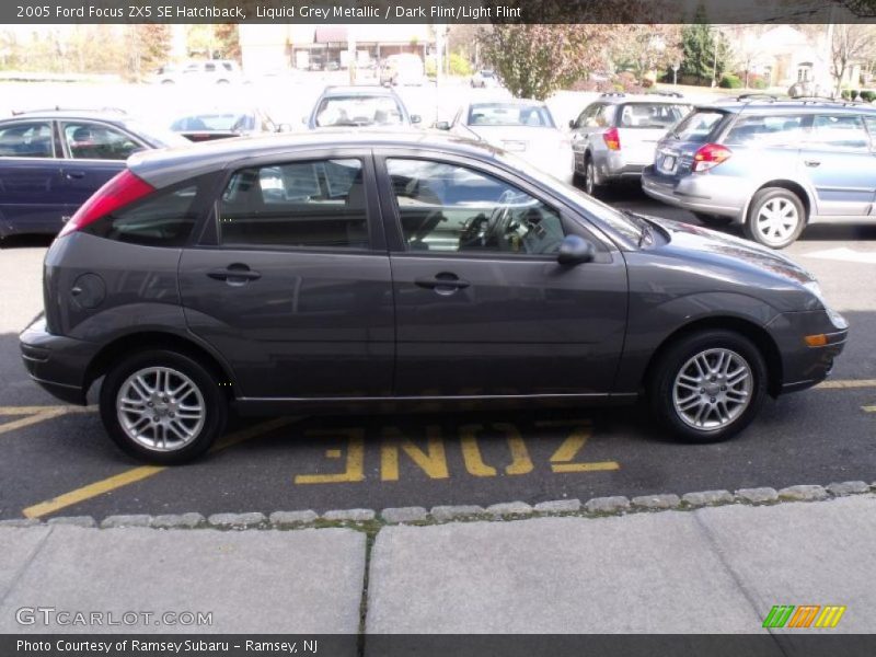 Liquid Grey Metallic / Dark Flint/Light Flint 2005 Ford Focus ZX5 SE Hatchback