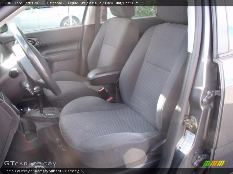 Liquid Grey Metallic / Dark Flint/Light Flint 2005 Ford Focus ZX5 SE Hatchback