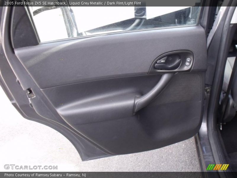 Door Panel of 2005 Focus ZX5 SE Hatchback