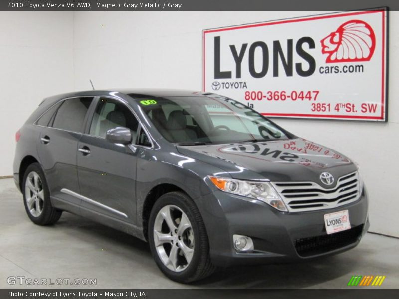 Magnetic Gray Metallic / Gray 2010 Toyota Venza V6 AWD