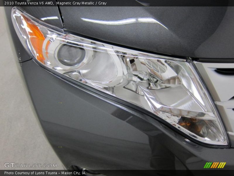 Magnetic Gray Metallic / Gray 2010 Toyota Venza V6 AWD