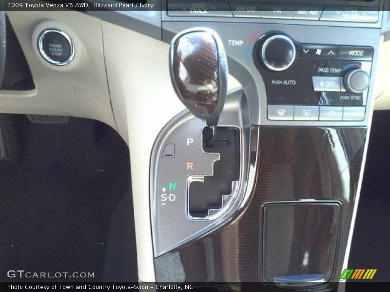 Blizzard Pearl / Ivory 2009 Toyota Venza V6 AWD