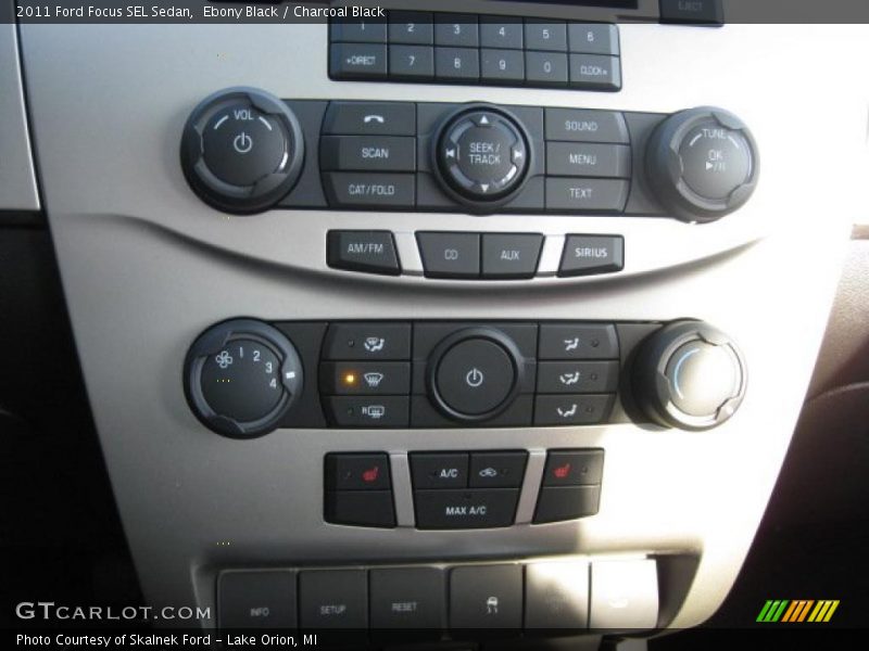 Ebony Black / Charcoal Black 2011 Ford Focus SEL Sedan