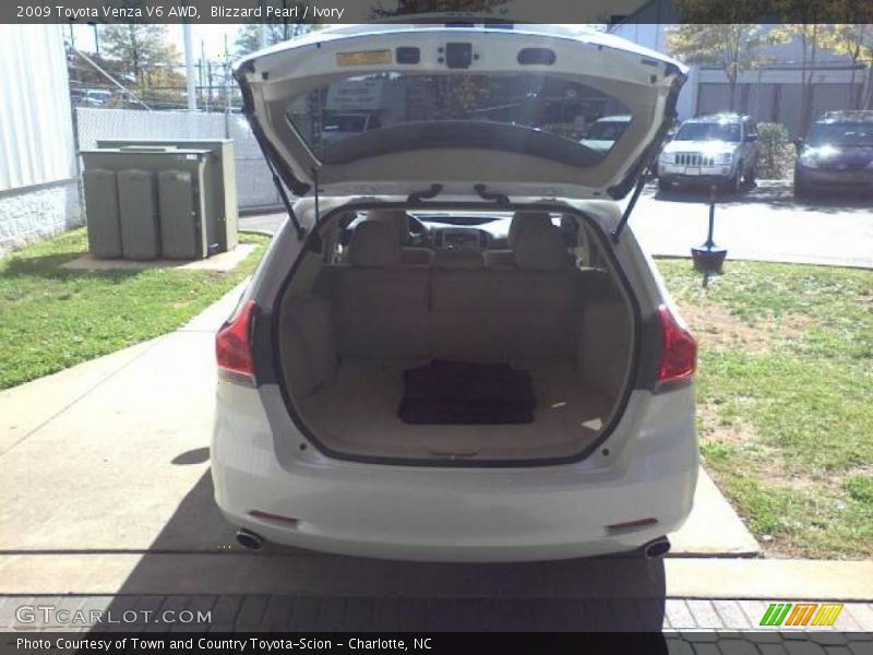 Blizzard Pearl / Ivory 2009 Toyota Venza V6 AWD