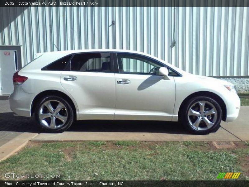Blizzard Pearl / Ivory 2009 Toyota Venza V6 AWD