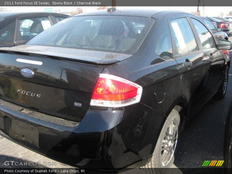 Ebony Black / Charcoal Black 2011 Ford Focus SE Sedan