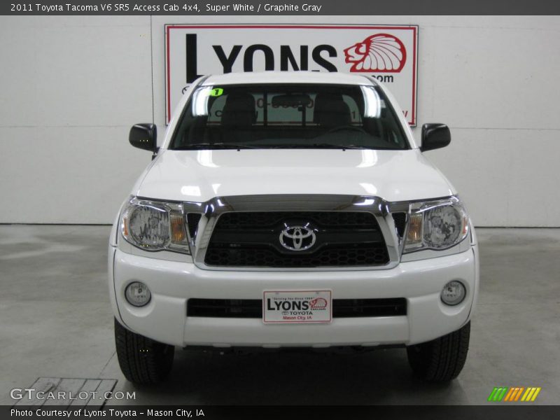 Super White / Graphite Gray 2011 Toyota Tacoma V6 SR5 Access Cab 4x4