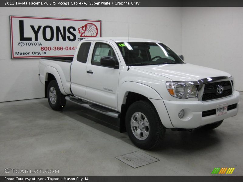 Super White / Graphite Gray 2011 Toyota Tacoma V6 SR5 Access Cab 4x4