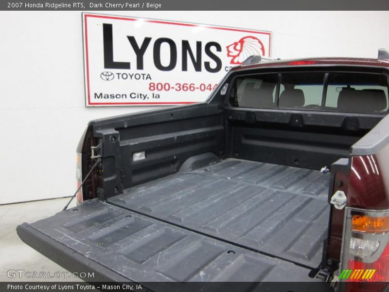 Dark Cherry Pearl / Beige 2007 Honda Ridgeline RTS