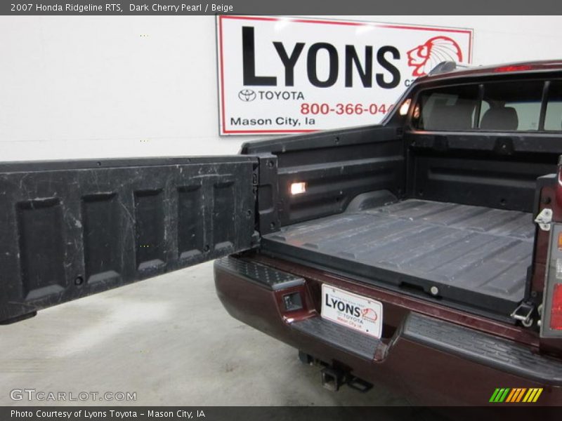 Dark Cherry Pearl / Beige 2007 Honda Ridgeline RTS