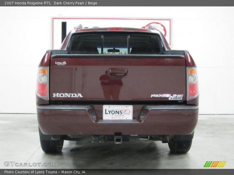 Dark Cherry Pearl / Beige 2007 Honda Ridgeline RTS