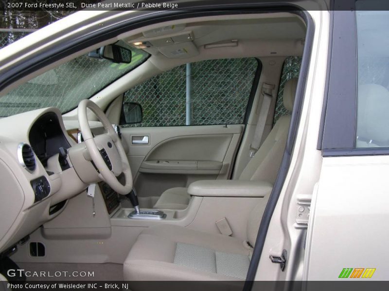 Dune Pearl Metallic / Pebble Beige 2007 Ford Freestyle SEL