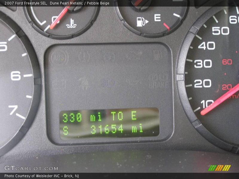 Dune Pearl Metallic / Pebble Beige 2007 Ford Freestyle SEL