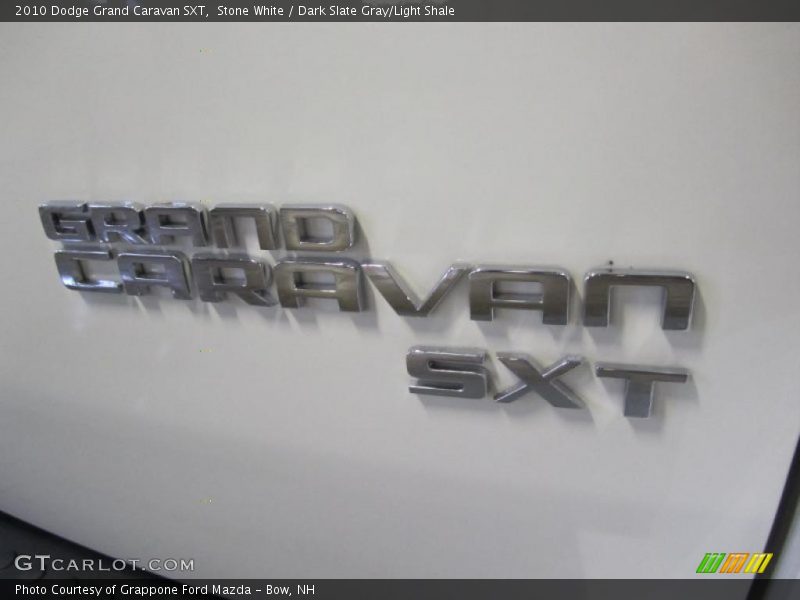 Stone White / Dark Slate Gray/Light Shale 2010 Dodge Grand Caravan SXT