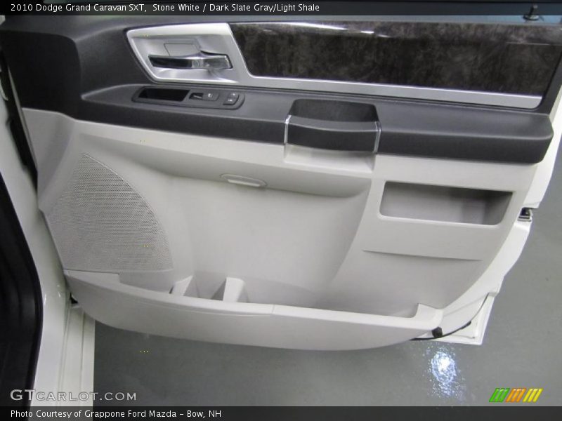 Stone White / Dark Slate Gray/Light Shale 2010 Dodge Grand Caravan SXT