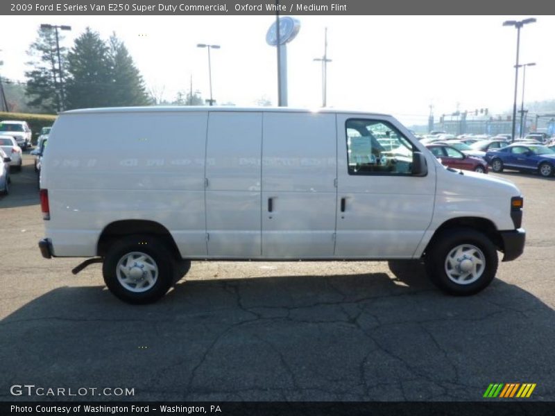 Oxford White / Medium Flint 2009 Ford E Series Van E250 Super Duty Commercial