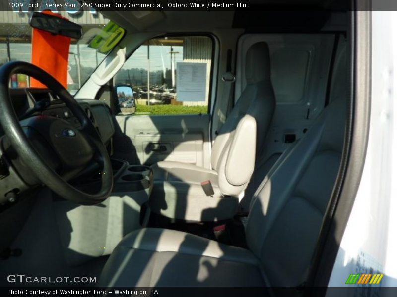Oxford White / Medium Flint 2009 Ford E Series Van E250 Super Duty Commercial
