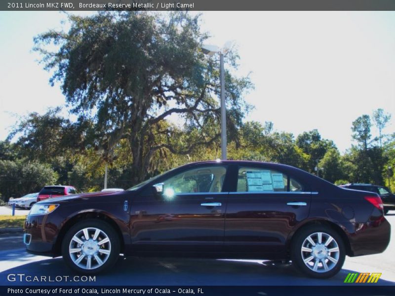 Bordeaux Reserve Metallic / Light Camel 2011 Lincoln MKZ FWD