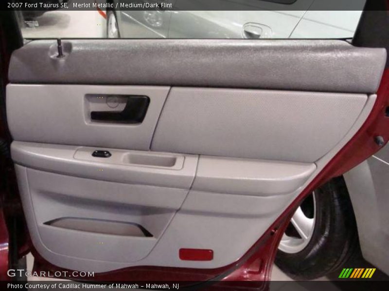 Merlot Metallic / Medium/Dark Flint 2007 Ford Taurus SE