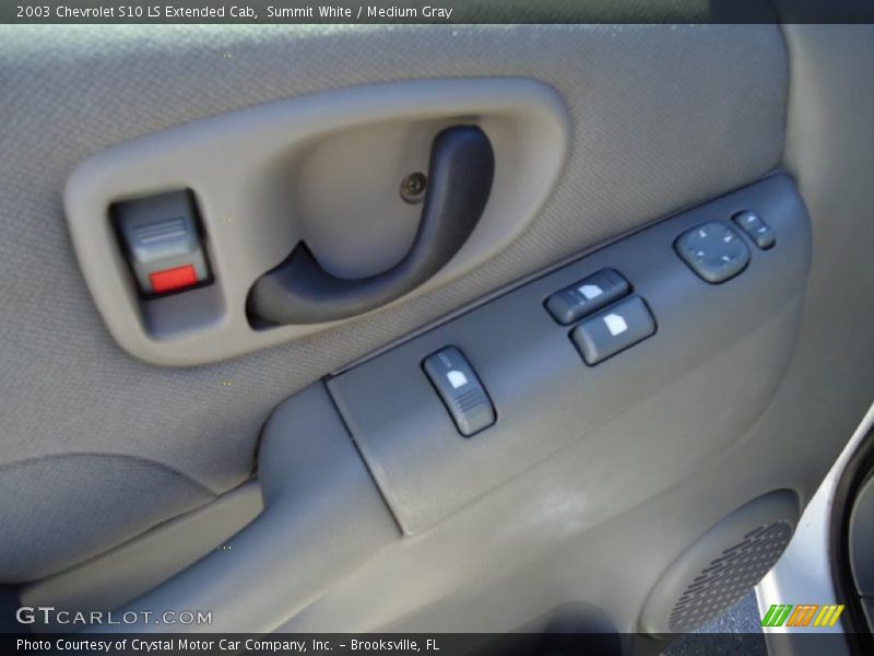 Summit White / Medium Gray 2003 Chevrolet S10 LS Extended Cab