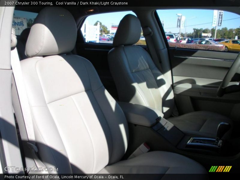 Cool Vanilla / Dark Khaki/Light Graystone 2007 Chrysler 300 Touring