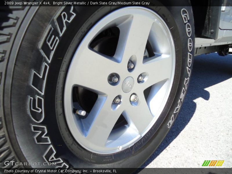 Bright Silver Metallic / Dark Slate Gray/Medium Slate Gray 2009 Jeep Wrangler X 4x4