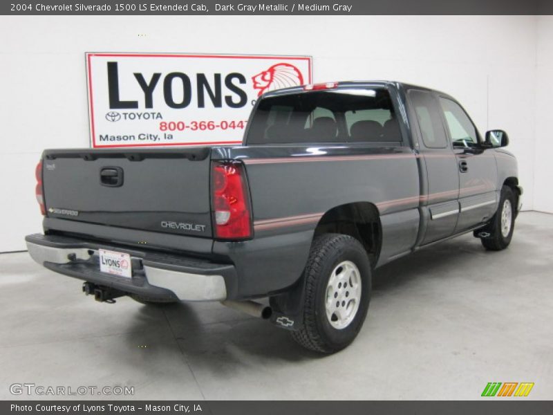 Dark Gray Metallic / Medium Gray 2004 Chevrolet Silverado 1500 LS Extended Cab