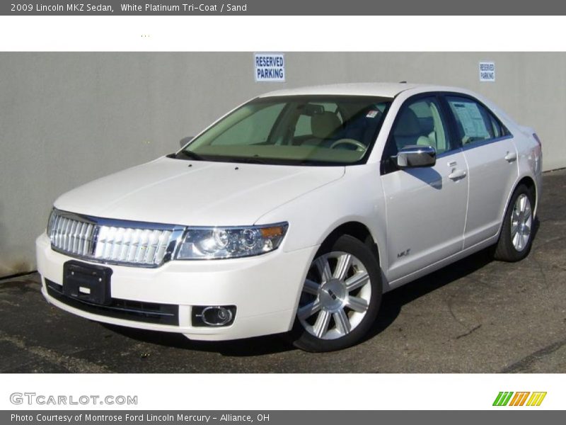 White Platinum Tri-Coat / Sand 2009 Lincoln MKZ Sedan