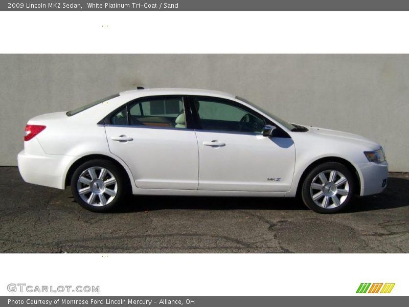 White Platinum Tri-Coat / Sand 2009 Lincoln MKZ Sedan