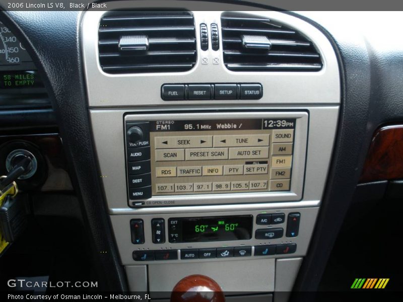 Black / Black 2006 Lincoln LS V8