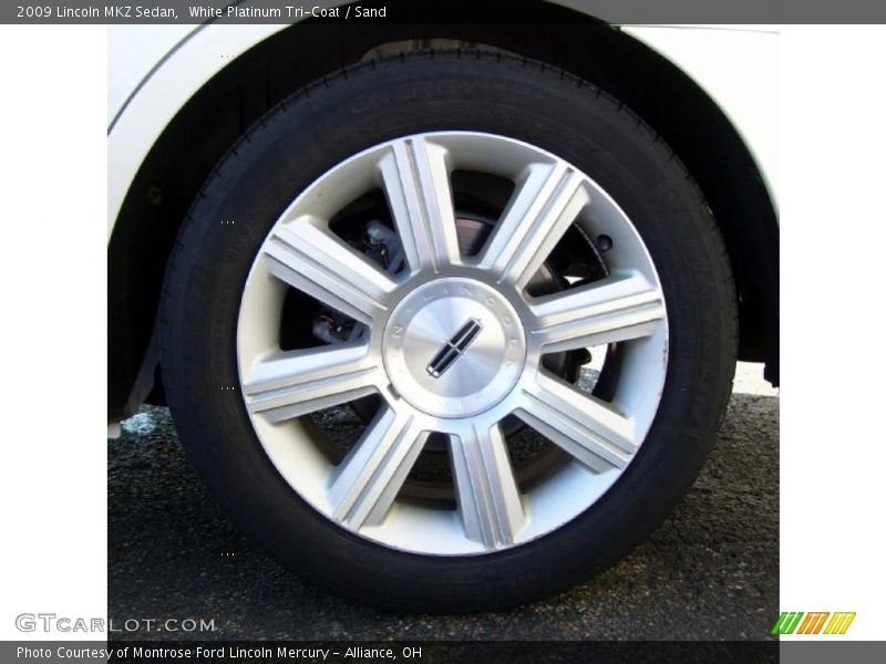 White Platinum Tri-Coat / Sand 2009 Lincoln MKZ Sedan
