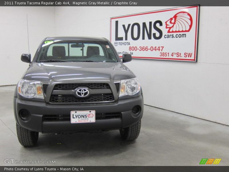 Magnetic Gray Metallic / Graphite Gray 2011 Toyota Tacoma Regular Cab 4x4