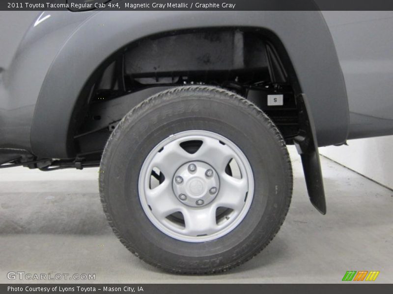 Magnetic Gray Metallic / Graphite Gray 2011 Toyota Tacoma Regular Cab 4x4